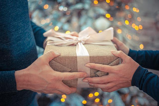 Why Buy Unique And Sustainable Gifts For Him